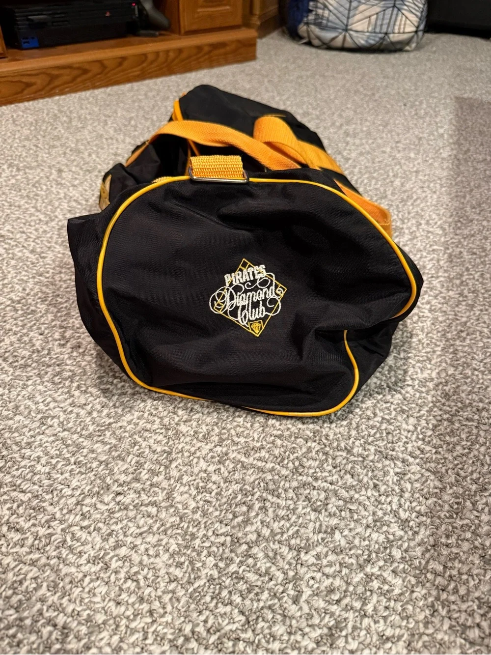 Vintage Pittsburgh Pirates MLB Baseball Duffel Bag